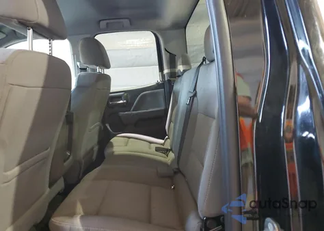 2018 Chevrolet Silverado K1500 Custom z USA, uszkodzony, nr VIN 1GCVKPECXJZ124060